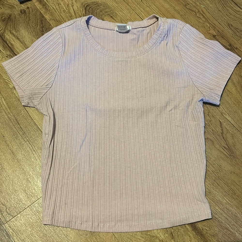 Pink ribbed crop top/ tight fitting